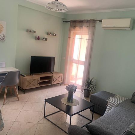 Bevis Apartment Tirana Esterno foto