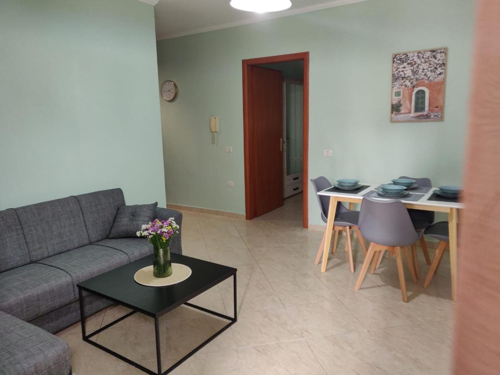 Bevis Apartment Tirana Esterno foto