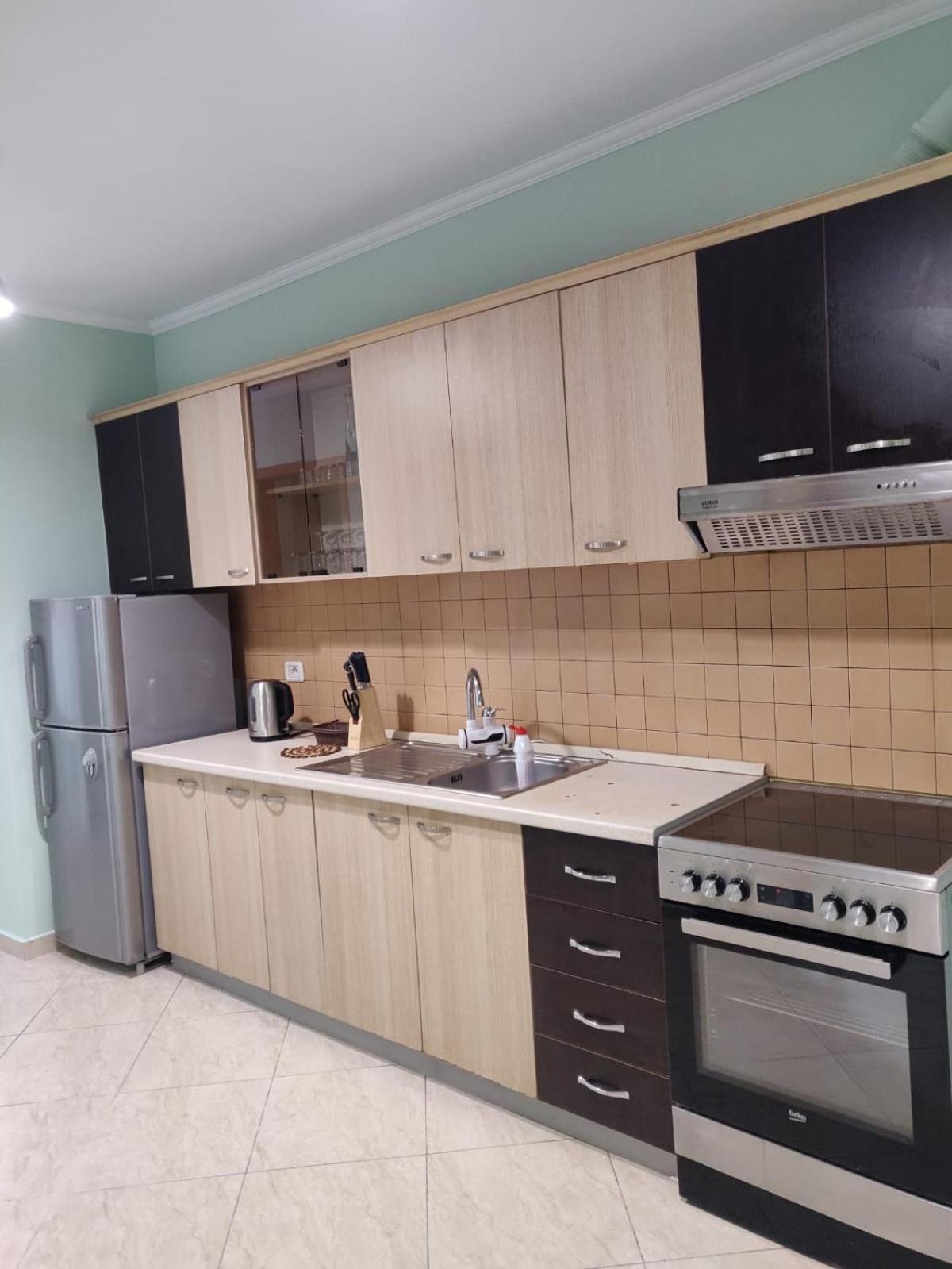 Bevis Apartment Tirana Esterno foto