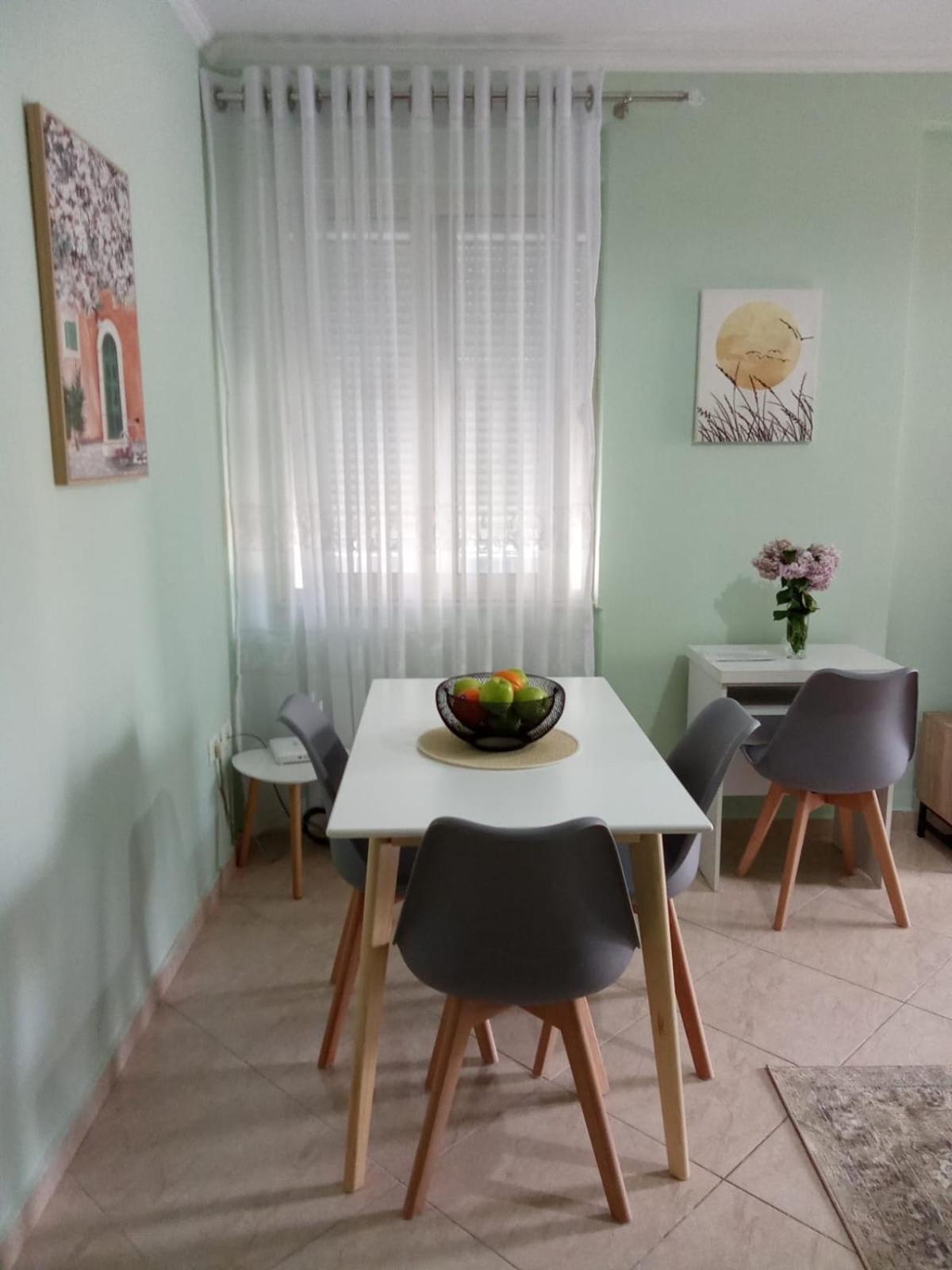 Bevis Apartment Tirana Esterno foto