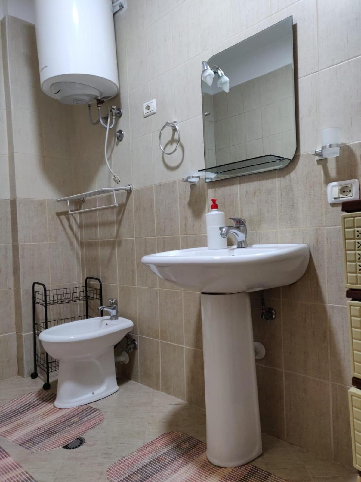 Bevis Apartment Tirana Esterno foto