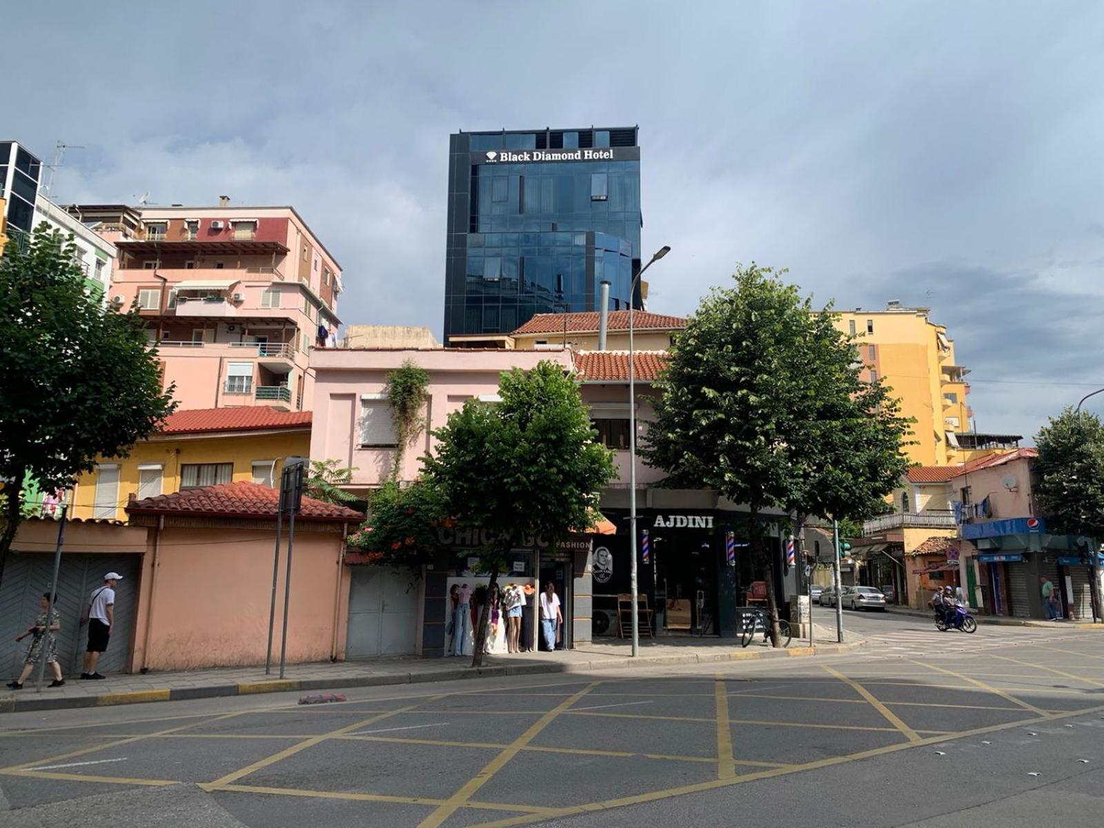 Bevis Apartment Tirana Esterno foto